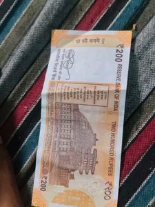 200 Indian Rupee Note