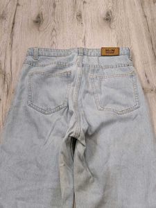 Ma2222 HN Denim baggy jeans waist 28 inches