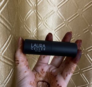 Laura Geller Lipstick Maroon