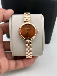 DW PREMIUM QUALITY ladies watch At SALE