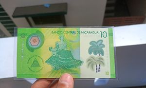 Nicaragua Currency Note 👉 Polymer