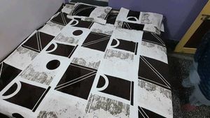 stock clearnce sale warm bedsheets double bed