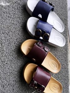 Cute Bow Detail Slides