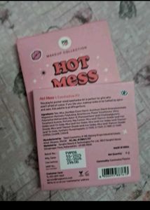 MyGlamm Hot Mess Eyeshadow Kit