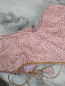 Elegant White Cotton Saree with blouse