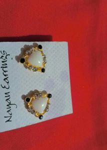 White Moonstone Earring ♥️♥️