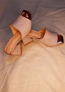 Beautiful Trendy Triangle Heels With Unique Shine