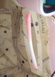 Stylish sling bah😍