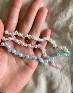 Neckpiece and bracelet combo