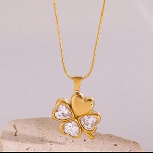Clover Heart Pendant