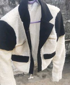 Korean Textured Jacket 🤍✨