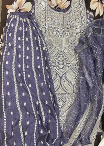 Elegant Embroidered Salwar Kameez Set