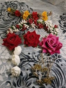 Floral Hair Accessories Set
