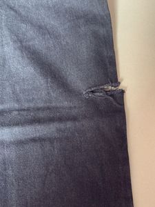 Distressed Wide Leg Jeans