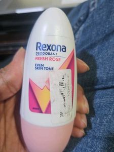 Rexona Fresh Rose Deodorant rollon