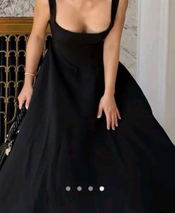 Elegant Black Square Neck Midi Dress