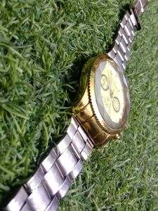 Old Fountain Watch With Cells But Chain Broken