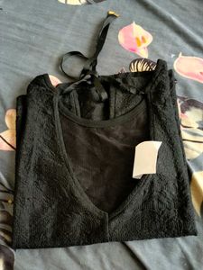 New Black Sleeveless Top