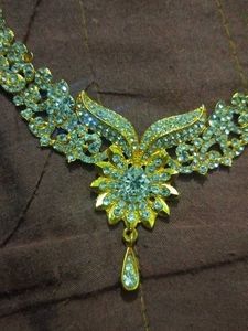 Sparkling Rhinestone Statement Necklace