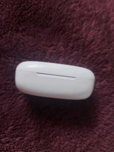 Noise Earbuds - White