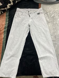 Baggy Light Grey Jeans