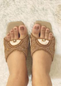 Price Drop Queens Beaded Sandals