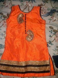 Punjabi Salwar Suit For Girls