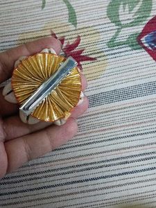 Handmade Navratri Special Bronch