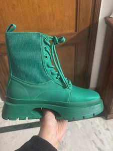 Green Boots Size 37
