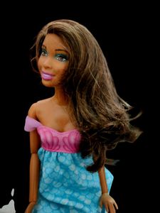 2000s Barbie Fashionita Nikki