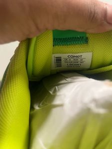 RADIOACTIVE Comet Sneakers 👟 ORIGINAL UK-9