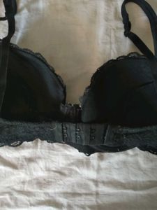 Beautiful Black Under Wire Pushup Imported Bra