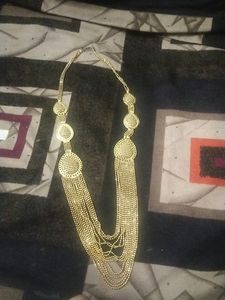 Artificial Gold Neck Set With Free Black Bracelet