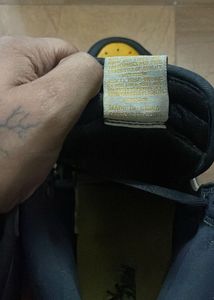 Nike Air Jordan 1 High Yellow Bred Toe