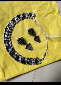 Silver Necklace &amp; Earring Set