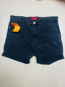 Black Denim Shorts - Trendy & Comfortable