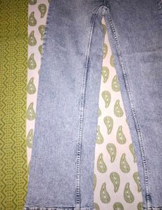 Light Wash Straight Fit Jeans