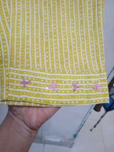 Beautiful and elegant Floral Kurta Set