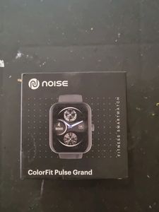 Noise Colorfit Pulse Grand Smartwatch