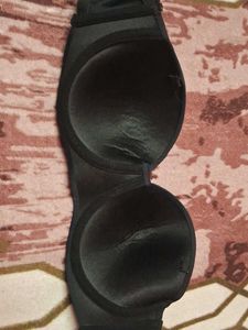Black Strapless Bra