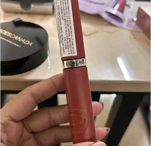 L'Oreal Rouge Signature Matte Liquid Lipstick