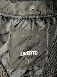 Black Bomber Jacket (L)