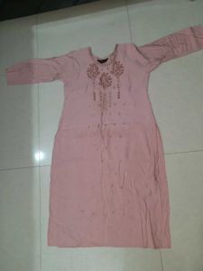 Elegant Embroidered Kurta