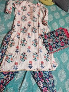 3 Kurta Sets Fix Price