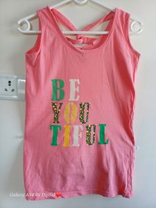 Peach Colour T -shirt 👕 ( S - Size)