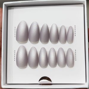 iLady Beauty Nail Polish