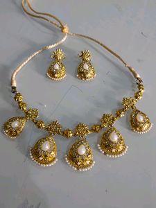 Alia Bhatt Necklace Set