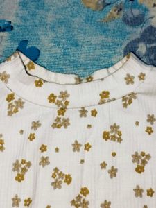 Floral Ribbed Mock Neck Tee
