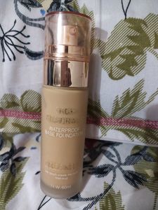 High Coverage Waterproof Base Foundation.