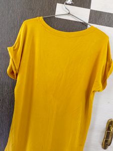 Price Dropped ❗Mustard T Shirt  💛